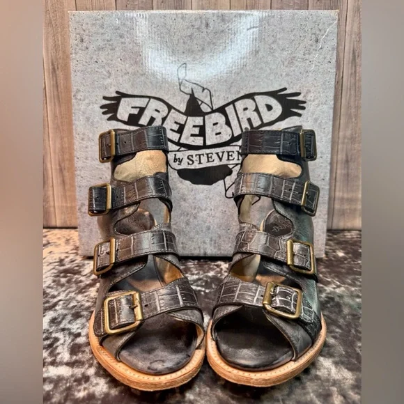 FREEBIRD Quail Black Multi Distressed Strappy Sandals Size 9 - Picture 2 of 14